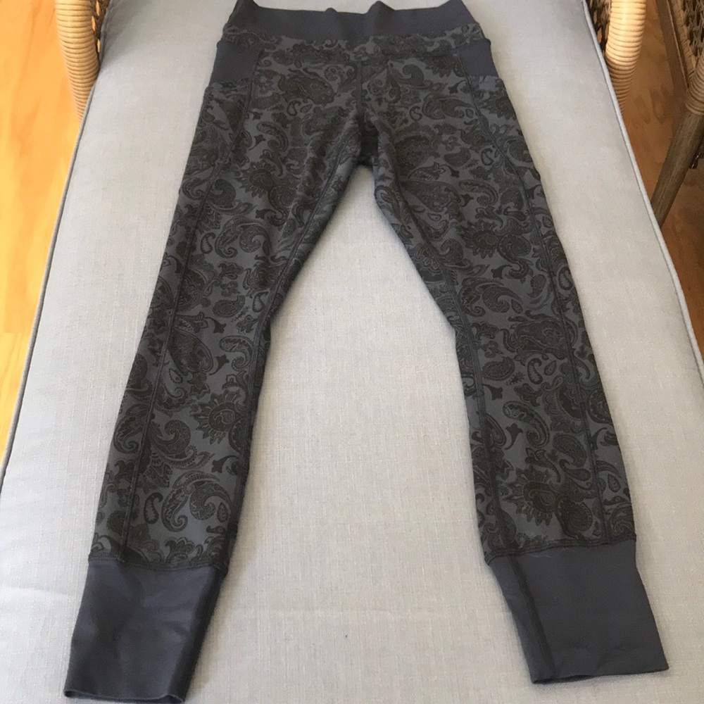 Lulu lemon leggings
